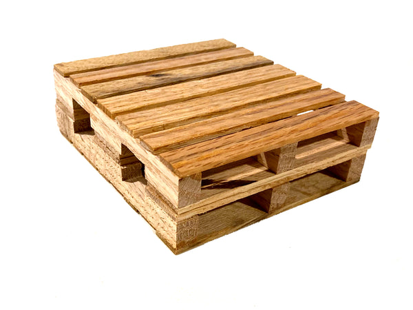 Pallet Pen Holder