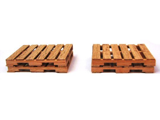 Pallet Coaster Set of 4 in Oak